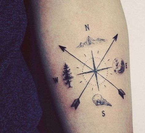 Adventure Tattoo Nature Tattoos, Berg Tattoo, Adventure Tattoo, Compass Tattoo Design, Tattoo Trend, Парные Тату, Mountain Tattoo, 문신 디자인, Tattoo Trends