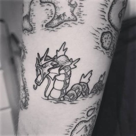 Manga Sleeve Tattoo, Gyrados Pokemon Tattoo, Pokemon Tattoo Black And White, Small Pokemon Tattoo, Magikarp Tattoo, Rayquaza Tattoo, Gyarados Tattoo, Yugioh Tattoo, Gengar Tattoo