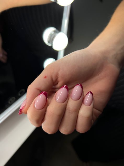 Delicate French Nails, Red Violet Nails, Plum French Tip Nails, Burgundy French Tip Nails Acrylic, Pink And Red French Nails, Burgundy Tip Nails, Burgundy French Nails, Round Oval Nails, Maroon French Tip Nails