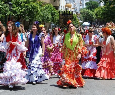 5 sizzling Summer festivals in Malaga, Spain - A Luxury Travel Blog : A Luxury Travel Blog Flamenco Dresses, Visit Spain, Spain Images, Flamenco Dress, Spain Travel Guide, Business Network, Malaga Spain, Spanish Fashion, Flamenco Dancers