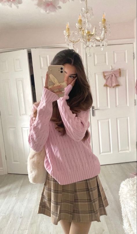 Skirt Outfits Fall, Skandinavian Fashion, Chique Outfits, Looks Street Style, Rabbit Hole, Mode Inspo, Pink Outfits, Plaid Skirt, Casual Fall Outfits