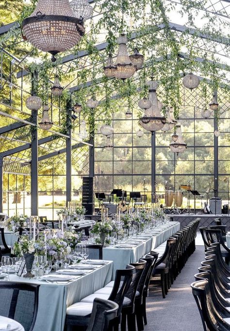 Glass House Reception, Covered Patio Wedding Ceremony, Glasshouse Wedding Decor, Green House Wedding Venues, Wedding Venue Interior, Glass Tent Wedding, Rooftop Garden Wedding, Greenhouse Wedding Reception, Glasshouse Wedding