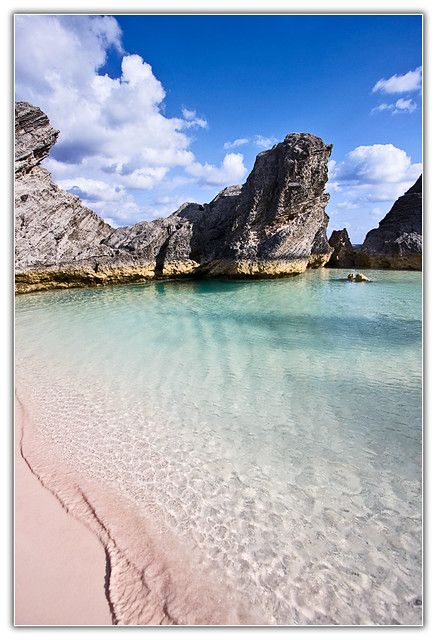 Paradise | I love Bermuda... Horseshoe Bay Beach, Bermuda Ca… | Flickr Horseshoe Bay Bermuda, Horseshoe Bay, Paradise Beach, Colorful Places, Beach Paradise, Yesterday And Today, Beautiful Islands, Travel Bucket List, Luxury Travel