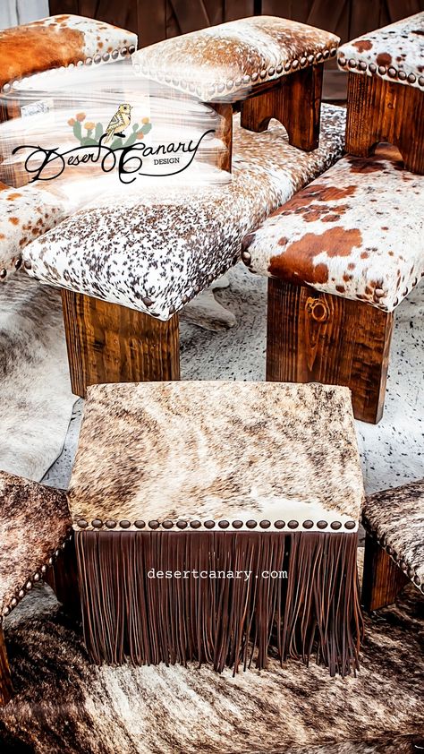 Western Bench Ideas, Cheap Western Decor, Homemade Western Decor, Cowhide Crafts Diy Ideas, Diy Western Decor Crafts, Western Vanity Ideas, Texas Decorating Ideas, Western Ottoman, Simple Western Home Decor