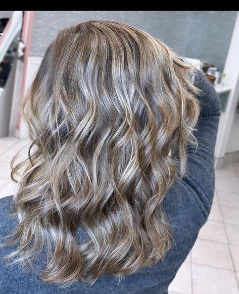 Alexandra Morganti | 💫🤩 Gray blending for her! ✨Gray blending it’s like gray camouflage. It’s a low maintenance color technique that hides the gray by adding in... | Instagram Camouflage Grey Hair, Gray Blending, Dimensional Brunette, Grey Hair Transformation, Demi Permanent, Dimensional Color, Blending Gray Hair, Color Techniques, Going Gray