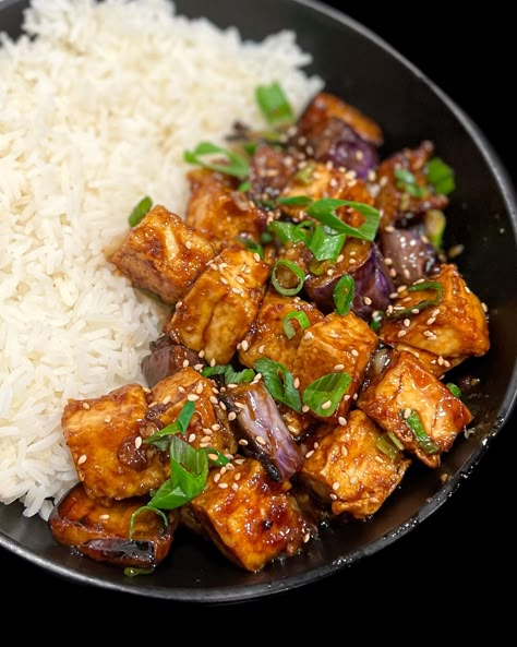 Eggplant Tofu, Garlic Eggplant, Spicy Peanut Noodles, Chinese Eggplant, Vegetarian Oyster Sauce, Eggplant Recipe, Tofu Stir Fry, Peanut Noodles, Tofu Recipe