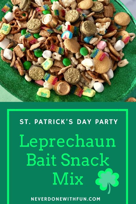 St Patricks Day Trail Mix Recipes, Shamrock Snacks For Kids, St Patricks Snacks For Kids, March Snack Ideas, St Patricks Day Snack Mix St Pattys, Leprechaun Bait Snack, Leprechaun Snack Mix Recipe, At Patrick’s Day Snack Ideas, Leprechaun Bait Recipe