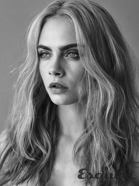 The face of a generation opens up about her turbulent family past - and hopes for the future Chill Hip Hop, Cara Delevingne, Girl Crushes, Woman Crush, Pretty People, Blonde Hair, Portrait Photography, A Woman, Harry Potter