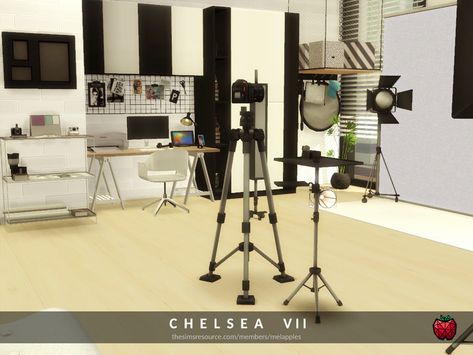 a photo studio . enjoy! Found in TSR Category 'Sims 4 Other Rooms' Sims 4 Photography, Studio Room Design, Living Room Sims 4, Mode Poses, Mods Sims 4, Lotes The Sims 4, Photography Room, Photography Studio Design, Sims 4 Kitchen