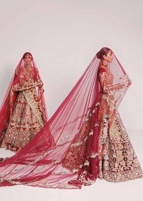 Indian Wedding Veil Brides, Red And Gold Lehenga Bridal, Red Bridal Veil, Bridal Image, Indian Wedding Reception Outfits, New Bridal Dresses, Dress India, Latest Bridal Lehenga Designs, Wedding Reception Outfit