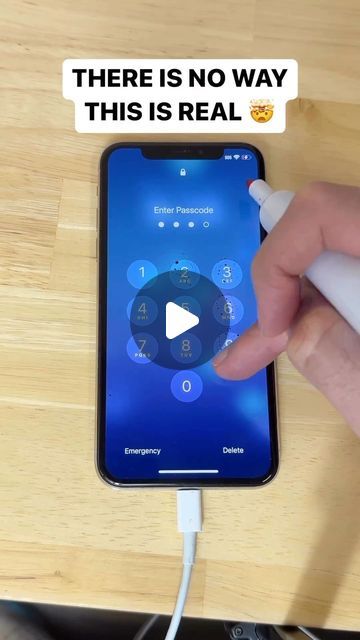 @life_hacks on Instagram: "Very impressive unlocking iPhone hack! 📱💡 credit: @kadama #iphonehack #hack #lifehacks" Iphone Hacks Mind Blowing, Iphone Hacks No One Knows, Iphone Hack, Mobile Tricks, Smartphone Hacks, Helpful Hacks, Crumbl Cookies, Unlock Iphone, Phone Hacks