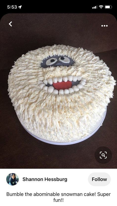 Bumble The Abominable Snowman, Snowman Cupcakes, Abominable Snowman, Snowman Cake, Cake Boss, Christmas Eve, Crochet Hats, Cake, Crochet