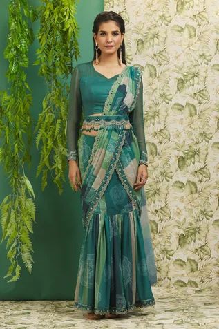 Shop for Alaya Advani Green Muslin Silk Floral Print Pre-draped Saree With Full Sleeve Blouse for Women Online at Aza Fashions Cutdana Embroidery, Leaf Sleeve, Embroidered Cuffs, Draped Saree, Full Sleeve Blouse, Scallop Border, Embroidered Belt, Drape Saree, Draped Blouse