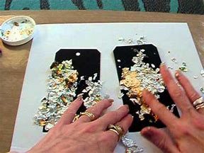 It is so easy to use gilding flakes. All you are doing is burnishing (rubbing them on ) Rosette Flower, Craft Foil, Stencils Tutorials, Gold Leafing, Sticky Paper, Watch Youtube, Card Making Tips, Card Making Tutorials, Card Tutorial