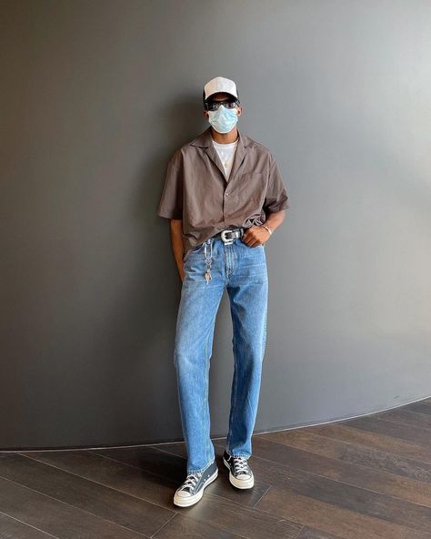 Retro Outfits 90s, Aesthetic Retro Outfit, Mens Inspo, Outfit Retro, Trendy Boy Outfits, Mens Casual Outfits Summer, Street Style Outfits Men, Mens Outfit Inspiration, Outfits With Converse