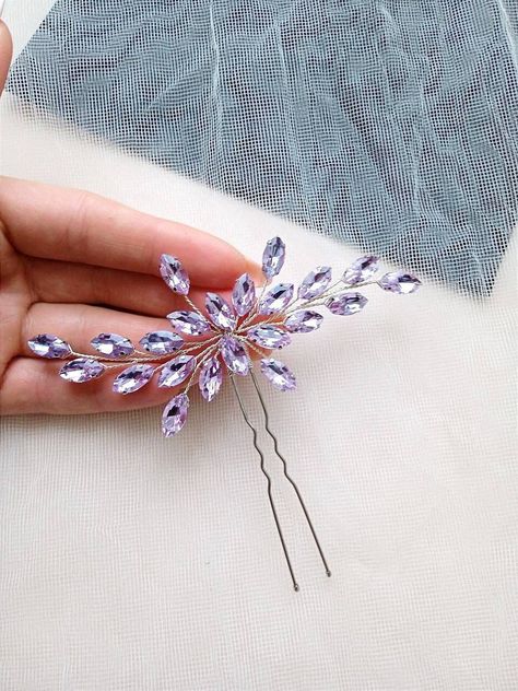 Small crystal purple hair pin - will be an excellent addition to the bride's hairstyles. If you are looking for small crystal purple accessories for your bridesmaids, this is what you need. Bridal hair pin is the perfect wedding hair accessory for the bride. The hair piece is flexible and lightweight. The width of the hair piece is 4 inches. ANY combination of crystal rhinestones! * All orders from the Exclusive Wedding Shop you will receive in a FREE beautiful gift box. * Standard shipping: - U Lavender Hair Accessories, Purple Hairpiece, Lilac Jewelry, Purple Hair Accessories, Homecoming Jewelry, Purple Wedding Jewelry, Light Purple Hair, Will You Be My Bridesmaid Gifts, Lilac Earrings