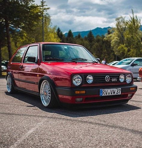 Mk2 Golf, Vw R32, Carros Bmw, Volkswagen Golf Mk1, Vw Golf 1, Vw Mk1, Vw Gti, Golf Mk3, Golf Mk1