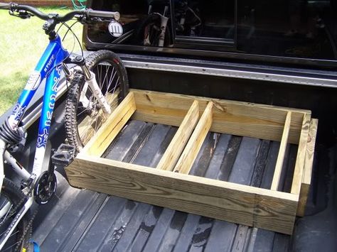 Built a bike rack for the truck the other day - Nissan Titan Forum Truck Bed Bike Rack Diy Wood, Bike Rack For Truck Bed, Wooden Truck Bedding, Wood Bike Rack, Truck Bed Bike Rack, Rack Velo, Truck Bike Rack, Diy Truck Bedding, Garage Velo