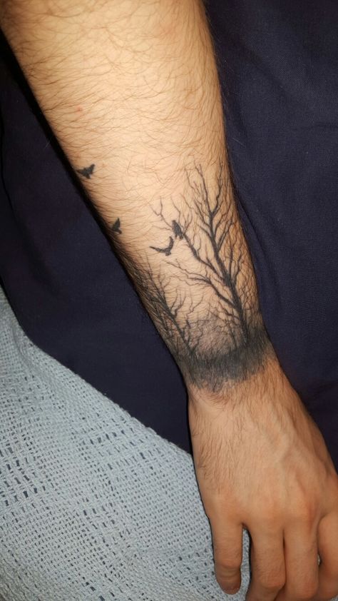 Black forest, birds, background bush effects, my first tattoo! Bush Tattoo, Birds Background, Forest Birds, Sleeves Ideas, Wolf Tattoos, Wolf Tattoo, First Tattoo, Black Forest, Maple Leaf Tattoo