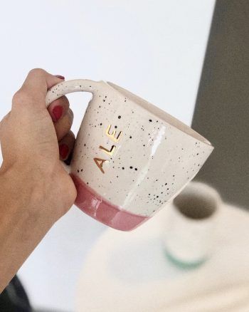 Ideas Con Ceramica, Ceramica Artesanal Ideas, Tanah Liat, Pottery Painting Designs, Diy Ceramic, Diy Cups, Pottery Cups, Porcelain Art, Ceramics Ideas Pottery