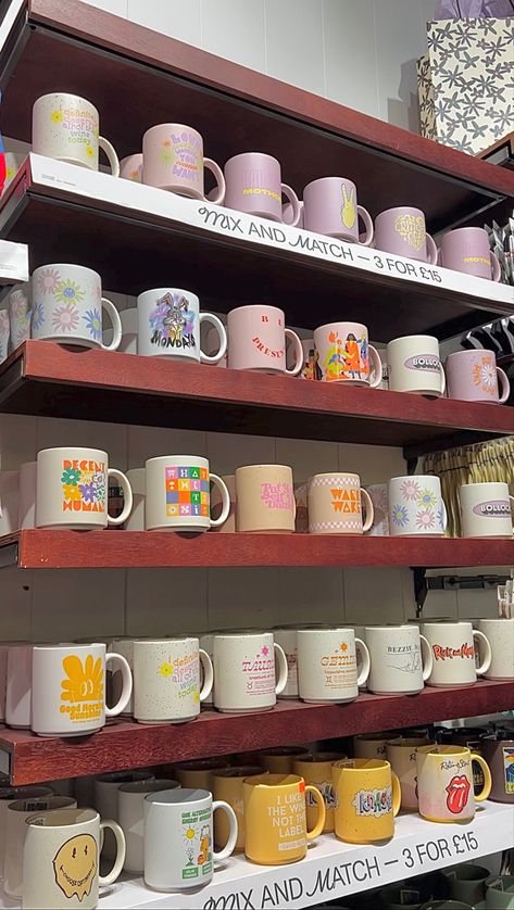 Typo Shop Mugs, Typo Aesthetic Shop, Mug Aesthetic Design, Taza Aesthetic, Typo Store, Tazas Aesthetic, Aesthetic Mugs Coffee, Coffee Mugs Aesthetic, Mug Business