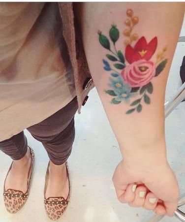 Floral Tattoos, Vintage Floral Tattoos, Vintage Flower Tattoo, Pretty Flower Tattoos, Colored Tattoo Design, Beautiful Flower Tattoos, Rosen Tattoo, Girly Tattoos, Great Tattoos