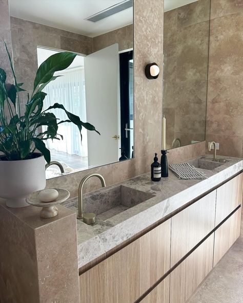 Silver Casa marble 🤍🤍🤍 A stunning blend of silver, grey, and ivory tones. This versatile marble creates an ambiance of opulence and luxury in this stunning bathroom. Beautiful work @capstonegc #luxurybathrooms #naturalstone #marbleslabs #silvercasamarble #naturalstonebathrooms #naturalstonevanity #finestonegraniteandmarble #capstonegc Grey Marble Bathroom, Stunning Bathrooms, Bathroom Inspo, Marble Slab, Marble Bathroom, Grey Marble, Grey Stone, Luxury Bathroom, Design Inspo