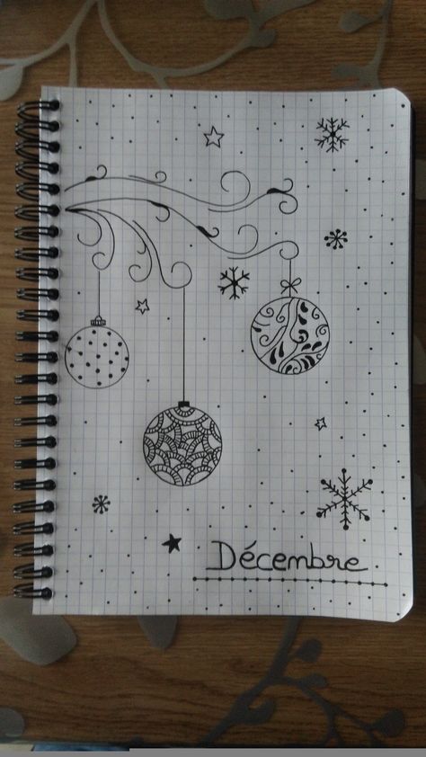 Challenge N°104 : Réalisation d'une page de garde de Décembre de votre BULLET JOURNAL December Cover Page, Doodles Draw, Bullet Journal 2019, Bullet Journal Hacks, Doodle Art Journals, Calendar 2018, Hand Lettering Art, Bullet Journal Mood, Christmas Card Art