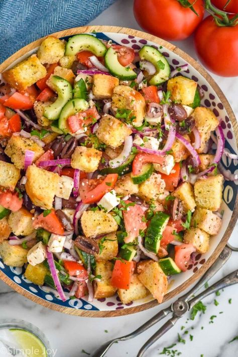 Greek Panzanella Salad - Simple Joy Vegetarian Drinks, Panzanella Salad Recipe, Slow Cooker Casserole, Panzanella Salad, Fish Salad, One Pot Pasta, Dinner Appetizers, Beef Casserole, Food Help