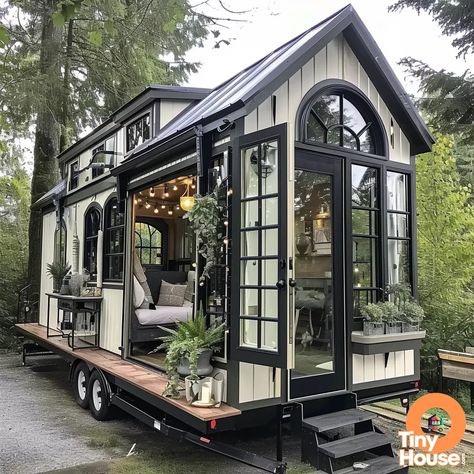 40 Stylish Barnhouse Decor Tiny Home With Sunroom, French Style Tiny House, French Tiny House, Tiny Shed House, Gothic Tiny House, French Country Design Style, Tiny Homes On Wheels, Tiny Mobile House, Innovative Design Ideas