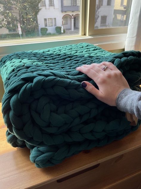 Woven Weighted Blanket, Bearaby Weighted Blanket, Weighted Knit Blanket, Knit Weighted Blanket Diy, Weighted Throw Blanket, Knitted Weighted Blanket, Cute Weighted Blanket, Best Weighted Blanket For Adults, Weighted Blanket Aesthetic