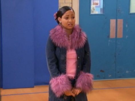 That's So Raven Disney Channel Characters, Raven Outfits, Raven Costume, So Raven, Raven Symone, That's So Raven, 90s Inspired Outfits, 00s Fashion, Early 2000s Fashion