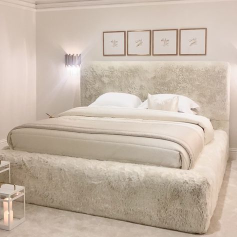 Guest Bed And Bath Ideas, Soft Bed Frames, Fuzzy Bed Frame, Fluffy Bed Frame, Faux Fur Headboard, White Fur Bedroom, Fluffy Headboard, Fur Headboard, Cream Colour Beds