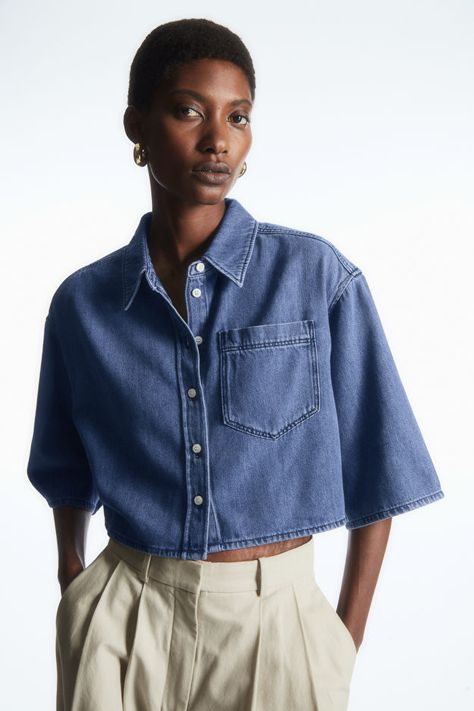 Crop Denim Shirt, Cropped Denim Shirt, 2023 Summer Fashion, Sustainable Denim, Summer Fashion Casual, Blouses Women, Jean Shirt, Cut Sweatshirts, Cropped Shirt