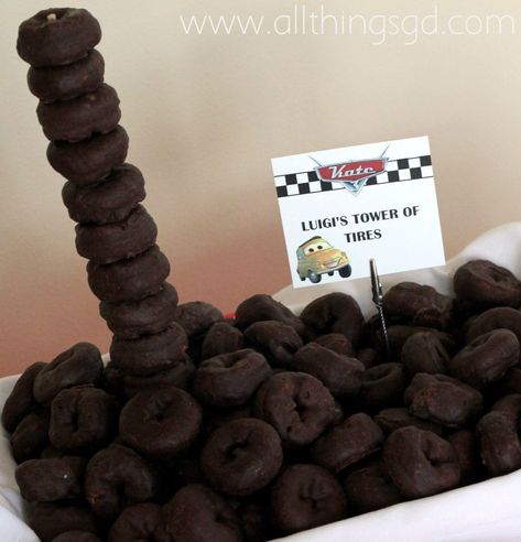 Cars Themed Desserts, Cars Birthday Party Ideas, Disney Cars Birthday Party, Auto Party, Birthday Party Food Ideas, Spare Tires, Cars Birthday Party Decorations, Cars Birthday Party, Candy Bar Party