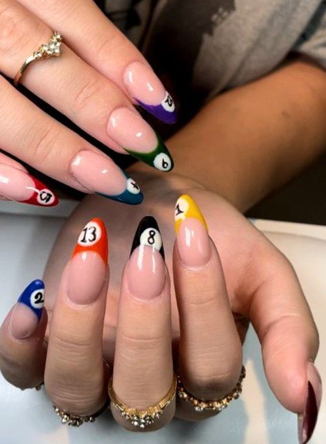 Hot Almond Nails, Card Themed Nails, Maxamilist Nails, Nails Cool Design, Retro Nail Art Vintage, Cool Nails Acrylic, Tv Girl Nails, Domino Nails, Street Style Nails