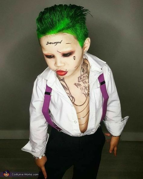 Kid Joker Costume, Kids Joker Costume Boys, Diy Joker Costume Kids, Joker Suicidé Squad Costume, Joker Outfit Ideas, Kids Joker Costume, Diy Joker Costume, The Joker Costume, Canadian Mountie