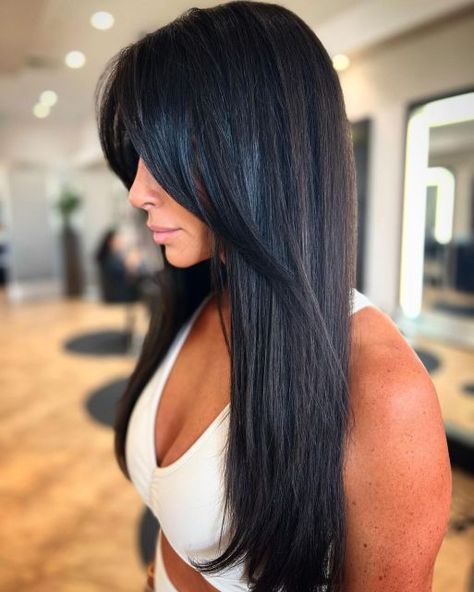 Long Dark Hair Side Part, Long Layered Haircuts With Highlights, Front Layers On Long Hair, Adriana Lima Blowout Hair, Face Frame Bangs Long Hair, Long Hair With Angles Around Face, Long Hair With Long Layers And Curtain Bangs, Black Haircut Women Long, Curtain Bangs Very Long Hair