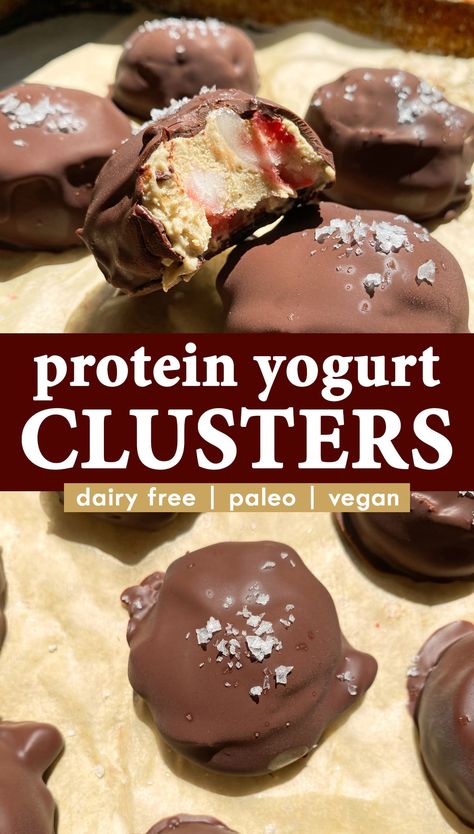 High Protein Vegan Yogurt, Paleo Yogurt, Yogurt Clusters, Coconut Yogurt Recipe, High Protein Yogurt, Yogurt Snacks, Yogurt Dessert, Protein Yogurt, Strawberry Protein