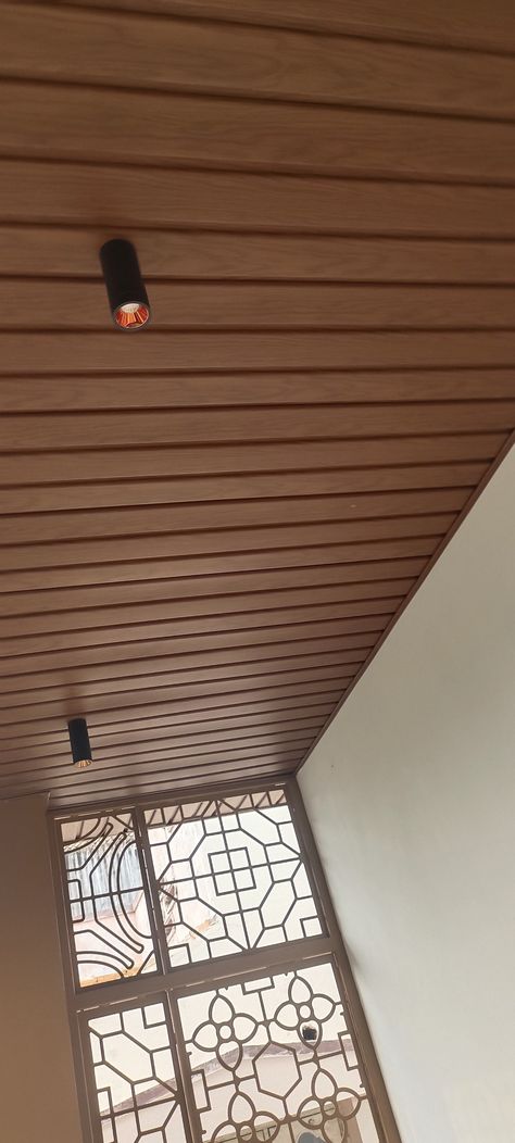 Wooden Pvc Ceiling Design, Balcony Ceiling Design Modern, Pvc Ceiling Design Balcony, Pvc Ceiling Design Bedroom, Fall Celling Design, Interior Design Articles, Wooden Ceiling Design, Ceiling Cladding, Pvc Ceiling Design