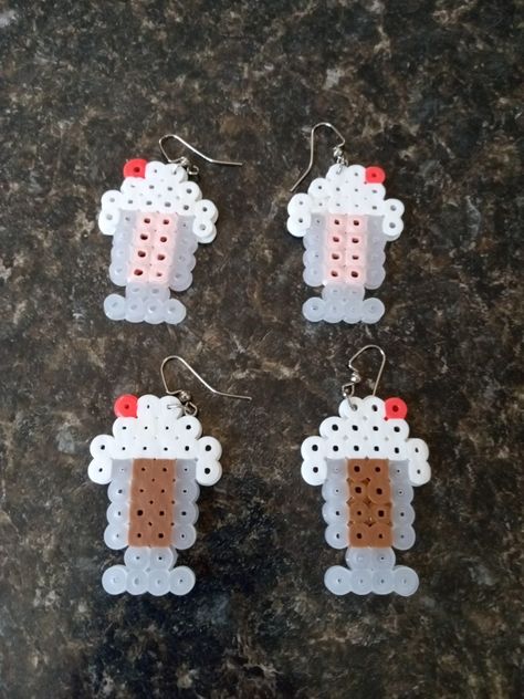 Fun Fusion Beads Ideas, Mini Food Perler Beads, Perler Beads Ideas Easy Cute Food, Peeler Beads Earrings, Earring Perler Beads, Boba Perler Bead Pattern, Cute Mini Perler Bead Ideas, Perler Bead Food Patterns, Mini Perler Bead Patterns Easy