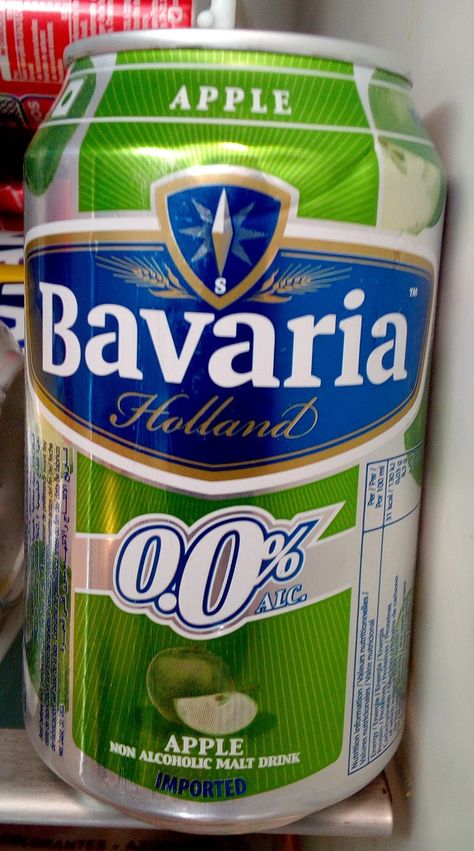 Bavaria apple free alcohol beer Apple Beer, How To Make Mead, Apple Drinks, Stella Artois, Shandy, Pale Ale, Non Alcoholic Drinks, Pilsner, Non Alcoholic