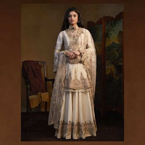 White Gharara, Rimple Harpreet Narula, Rimple Harpreet, White Sharara, Kurta And Sharara Set, Silk Sharara, Rimple And Harpreet Narula, Kurta With Sharara, Kurta And Sharara