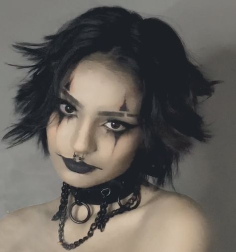 #clowncore #clowngirl #clownmakeup #emo #enby #goth #choker #septumpiercing #clown Goth Clowncore Outfit, Cool Emo Makeup, Emo Punk Makeup, Emo Clown Outfit, Goth Clown Makeup Halloween, Goth Clowncore Fashion, Grunge Clown Makeup, Goth Clowncore Makeup, Punk Clown Makeup