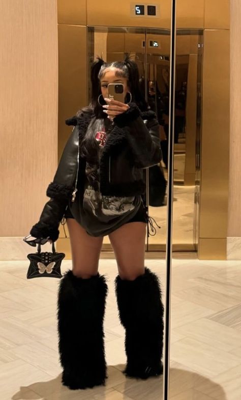 777 Chica Hip Hop, Fur Boots Outfit, Billy B, Looks Black, Streetwear Fashion Women, Cute Swag Outfits, Cute Everyday Outfits, Baddie Outfits Casual