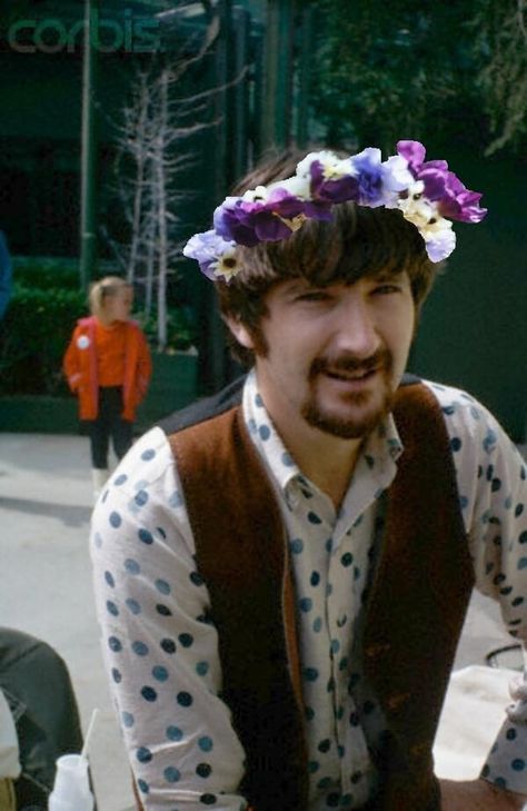 Denny Doherty Denny Doherty, Rock Musicians, Swinging Sixties, Beautiful Voice, Music Star, Love Is Free, Lead Singer, Classic Rock, Rock Bands