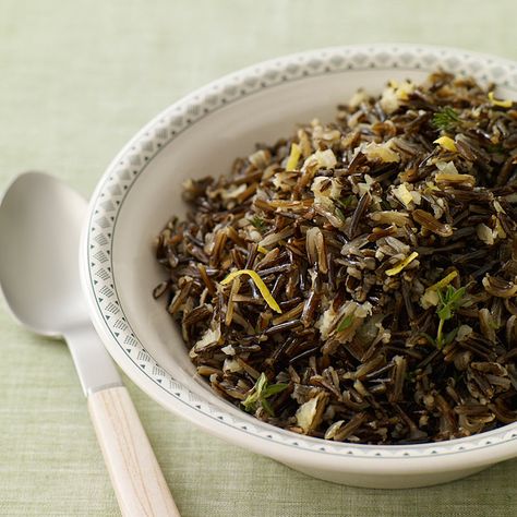 Lemon-Thyme Wild Rice Pilaf | Recipes | WW America Holiday Rice, Wheat Berry Salad, Wild Rice Pilaf, Rice Salad Recipes, Pilaf Recipe, Cooking Wild Rice, Wild Rice Salad, Wheat Berries, Cold Salad