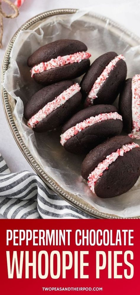 Peppermint Chocolate Whoopie Pies, Candy Cane Whoopie Pies, Whoppie Pies Peppermint, Cranberry Whoopie Pies, Winter Whoopie Pies, Peppermint Whoopie Pie Recipe, Salted Caramel Whoopie Pies, Whoopie Pie Filling Marshmallow Fluff, Chocolate Peppermint Whoopie Pies, Molasses Whoopie Pies