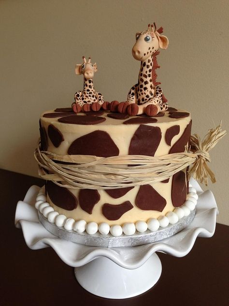 Giraffe cake - cake by For Goodness Cake! - CakesDecor Giraffe Birthday Cakes, Giraffe Cake, Giraffe Cakes, Giraffe Birthday, Jungle Cake, Safari Cakes, Cupcakes Decorados, Animal Cakes, Birthday Cake Ideas