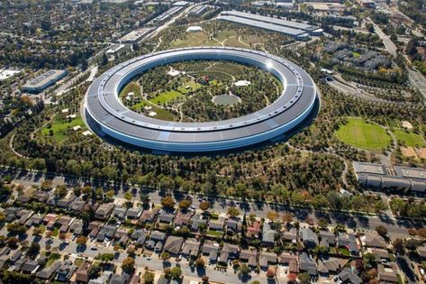 Apple Hq, Apple School, Apple Park, Apple Fitness, System Architecture, Iphones For Sale, Apple Service, Apple Maps, Aerial Photograph